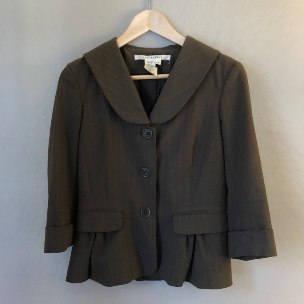 Max Studio Suit